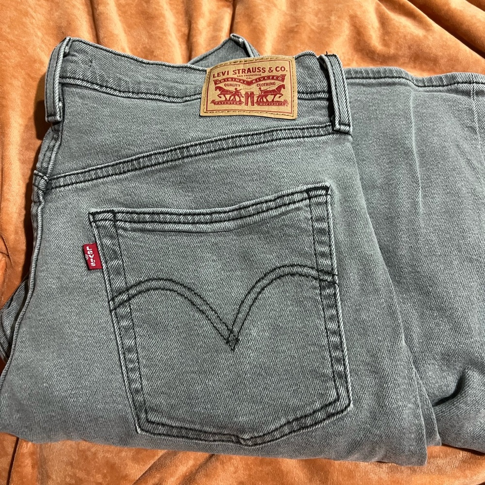 Levi's ribcage straight ankle jeans
